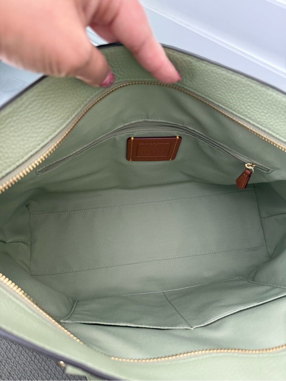 COACH OUTLET embossed leather Station Tote in Pistachio - Picture 6 of 12